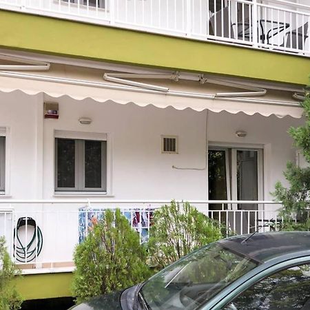 Cozy Studio Near The Beach Nea Iraklitsa 외부 사진