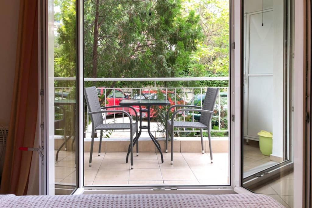 Cozy Studio Near The Beach Nea Iraklitsa 외부 사진